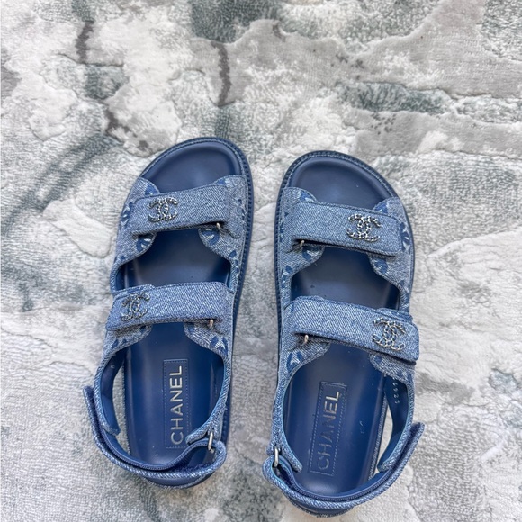 CHANEL Blue Denim Sandals - Picture 3 of 9